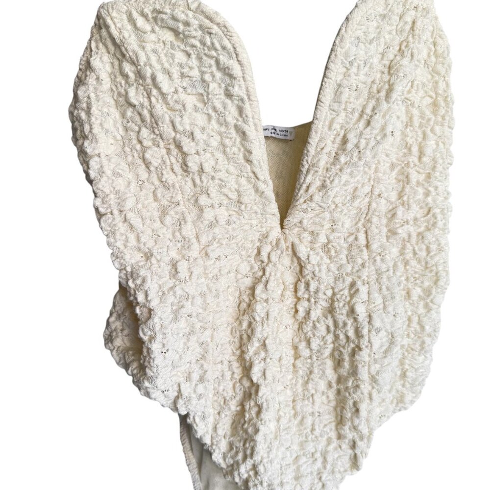 Zara Women’s Cream/Ivory Textured Lace Plunge V-Neck Bodysuit Size L - Picture 2 of 9